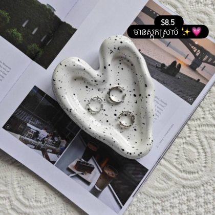 small heart ceramic tray